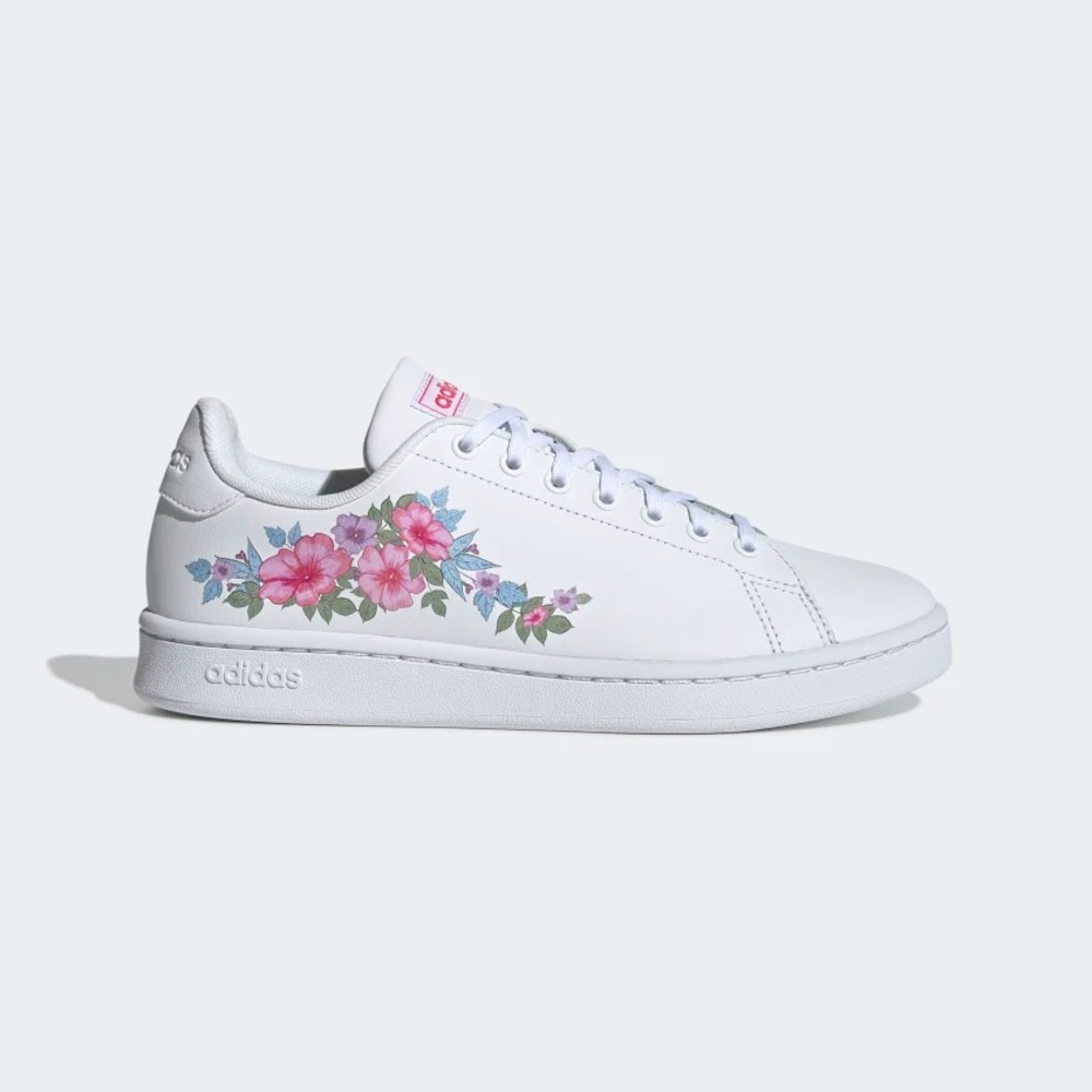 Adidas Women’s Shoes Size 7